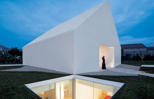 Taschen 100 Contemporary Houses, Portugal - inlook.vn