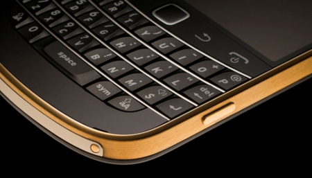 Amosu Couture BlackBerry Bold 9900 - inLook.vn
