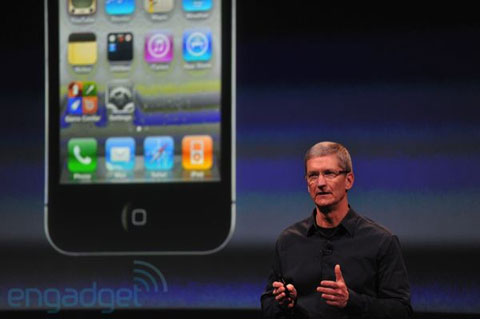 iPhone 4 là sản phẩm thành công của Apple. Ảnh: Engadget.