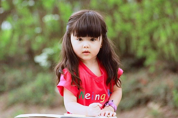 Cô bé 3 tuổi xinh như thiên thần nổi tiếng khắp Thái Lan 1