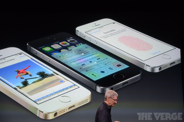 Toàn cảnh buổi ra mắt &quot;sản phẩm hot nhất năm&quot; iPhone 5s và iPhone 5c 95