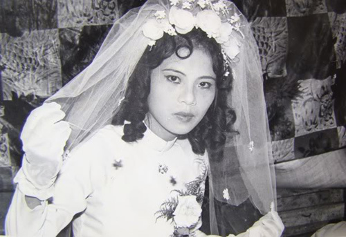 Ngắm váy cưới mộc mạc của phụ nữ HN xưa - 8