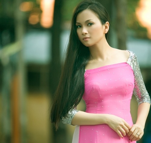 Những nữ nghệ sĩ đại gia của showbiz Việt