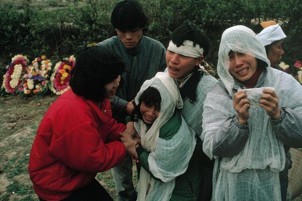 Bộ ảnh sống động về Hà Nội năm 1989 của nhiếp ảnh gia người Mỹ 19