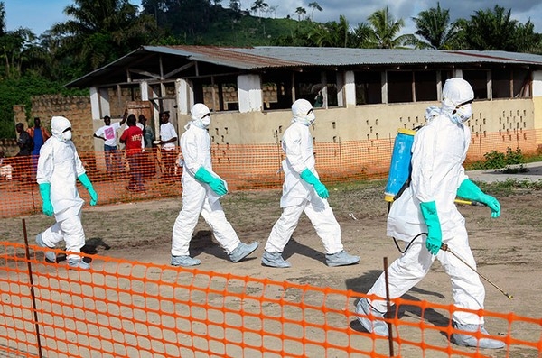 Toàn cảnh về đại dịch Ebola khiến cả thế giới hoang mang 4