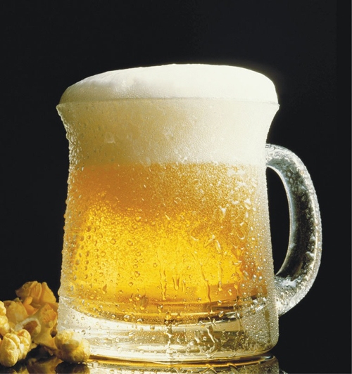 Uống bia nhậu thịt nướng = Dễ ung thư | uông bia với thịt nướng,người béo không nên uống bia,không uống bia quá nhiều,uống bia quá lạnh