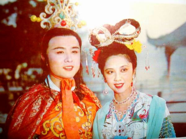 Ngoài vai Nữ vương của Tây Lương, Chu Lâm còn đảm nhận vai mẹ của Đường Tam Tạng