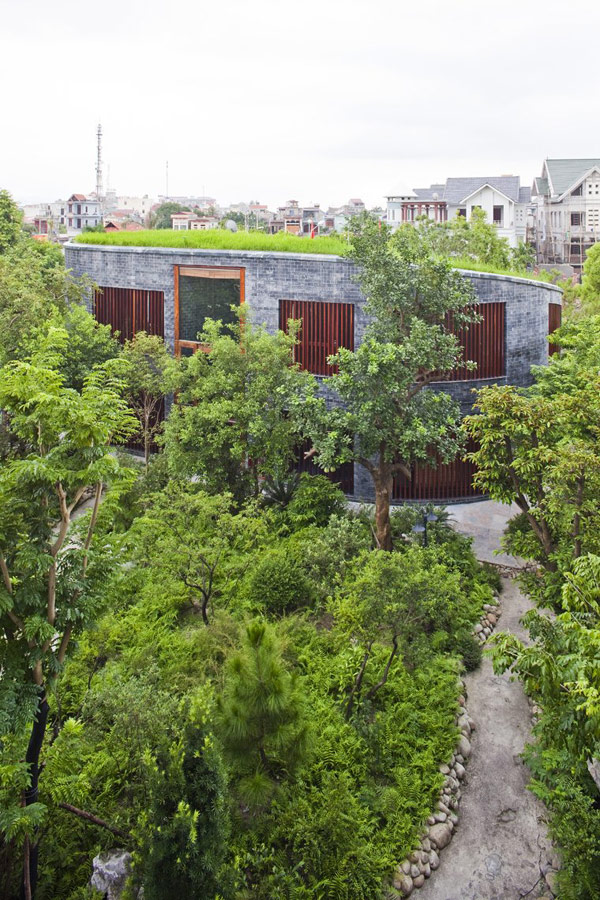 green home 3 Spectacular Torus Shaped Stone House With Sustainable Features in Vietnam