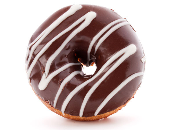 Doughnuts: Doughnuts hay có thể gọi là bánh rán chứa hàm lượng cholesterol cao, chất béo bão hòa, đường và chất béo chuyển hóa gây ung thư.