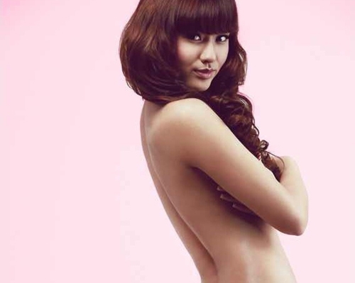 Hot girl và những ảnh nude gây sốc năm 2012