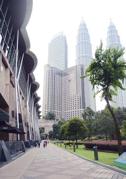 Tháp đôi Petronas ở khu KLCC tại thủ đô Kuala Lumpur.