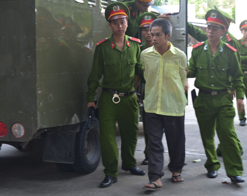Kẻ thiêu chết thiếu nữ trước phòng trà ở Đà Nẵng lĩnh án tù chung thân 1