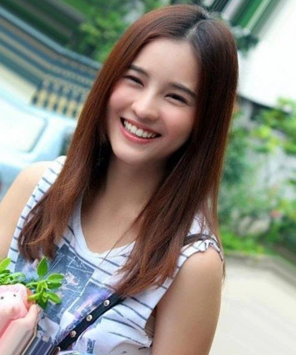 Những hot girl xinh đẹp cực nổi tiếng tại Thái Lan 22