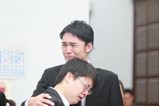 10 khoảnh khắc xúc động trong lễ tang vlogger Toàn Shinoda