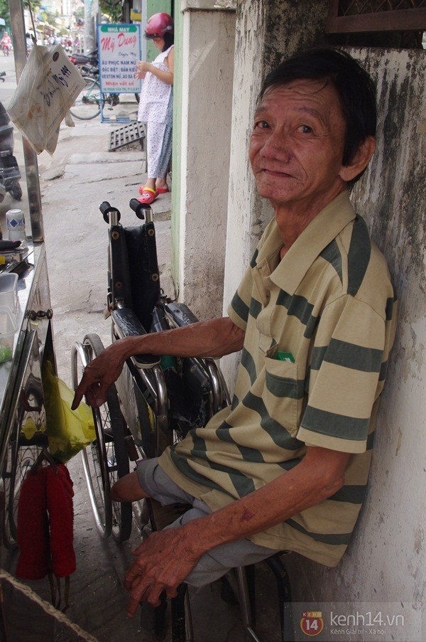 Những xe bánh mì đặc biệt của người nghèo, người muốn hoàn lương giữa Sài Gòn 10
