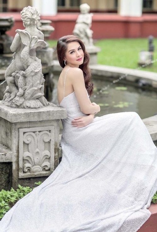 Đằng sau nhan sắc của mỹ nhân đẹp nhất Philippines - 1