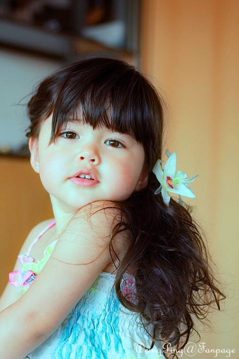 Cô bé 3 tuổi xinh như thiên thần nổi tiếng khắp Thái Lan 5