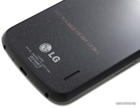 Logo của LG kèm dòng chữ ‘không bán’ cho thấy đây là sản phẩm mẫu đang được phát triển