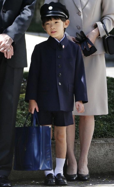 Hoàng tử bé Hisahito.