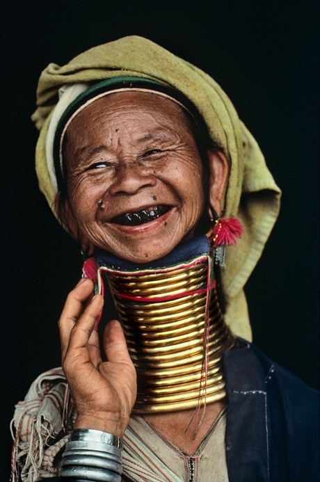 Một phụ nữ người Myanmar