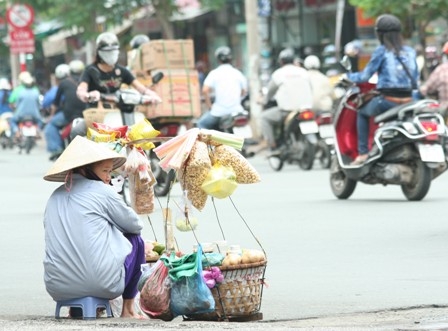 Khoảng cách gấp 10 lần giữa người giàu và nghèo tại Việt Nam.