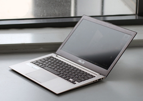 5 laptop có màn hình siêu mịn - 3