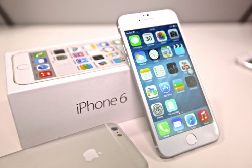 iPhone 6 hiện chưa được phân phối chính thức tại Việt Nam, nhưng hàng xách tay có giá trên 20 triệu đồng.