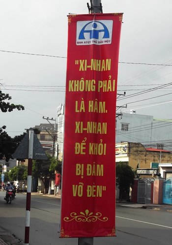Những lỗi &quot;khó đỡ&quot; trên băng rôn, khẩu hiệu ở Việt Nam 2