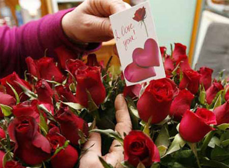 Hoa hồng là món quà phổ biến trong ngày Lễ tình nhân