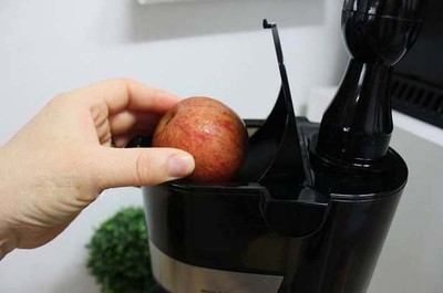 3 cách làm nước ép táo với rau củ quả cực ngon 4