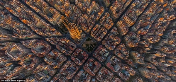 Thành phố Barcelona ở Tây Ban Nha.