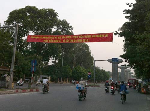 Những lỗi &quot;khó đỡ&quot; trên băng rôn, khẩu hiệu ở Việt Nam 4
