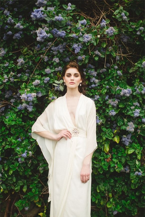 Đẹp dịu dàng với 6 xu hướng váy cưới Xuân 2014 8