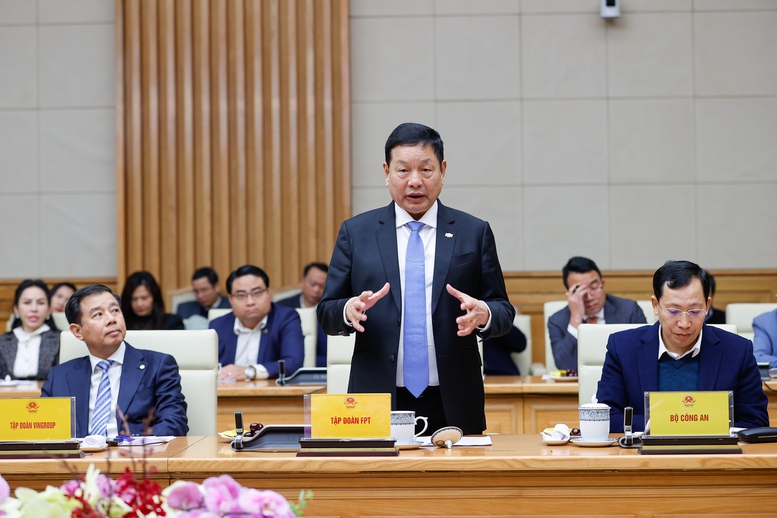 Chủ tịch FPT Trương Gia Bình: Cần bình dân hóa trí tuệ nhân tạo