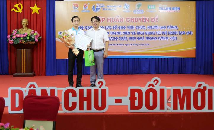 TP.HCM: Nâng cao năng lực số cho viên chức, người lao động, huấn luyện viên, đoàn viên thanh niên và Ứng dụng trí tuệ nhân tạo (AI) trong nâng cao năng suất và hiệu quả trong công việc