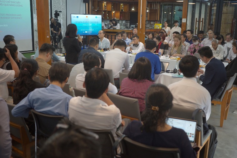 Tọa đàm Tham vấn về Chương trình đào tạo giảng viên và cơ chế thúc đẩy khởi nghiệp sáng tạo trong lĩnh vực hiệu quả năng lượng Tọa đàm Tham vấn về Chương trình đào tạo giảng viên và cơ chế thúc đẩy khởi nghiệp sáng tạo trong lĩnh vực hiệu quả năng lượng