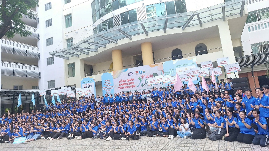 ĐH Sư phạm TP.HCM: Đột phá trong chuyển đổi số trên hành trình 32 năm Chiến dịch tình nguyện Mùa hè xanh ĐH Sư phạm TP.HCM: Đột phá trong chuyển đổi số trên hành trình 32 năm Chiến dịch tình nguyện Mùa hè xanh