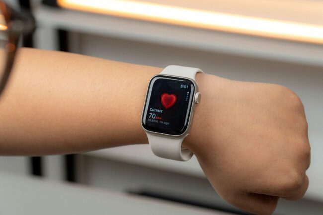 Có nên mua iPhone cũ mùa Black Friday? 2 2