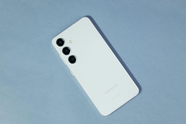 Có nên mua iPhone cũ mùa Black Friday? 3 3