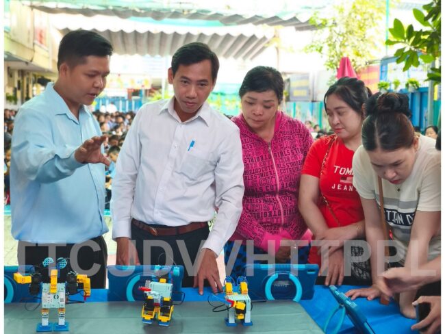 TP.HCM: Ứng dụng chuyển đổi số và trí tuệ nhân tạo ở bậc tiểu học 1 574580101 1329234465881996 1191157347564606527 n