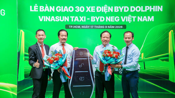BYD NEG bàn giao 30 BYD Dolphin, đồng hành Vinasun mở rộng đội xe điện BYD NEG bàn giao 30 BYD Dolphin, đồng hành Vinasun mở rộng đội xe điện